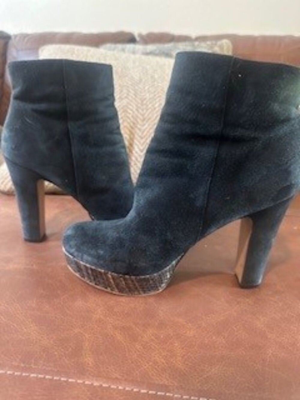 Vince Camuto Black Suede Platform Ankle Booties | Size 8.5